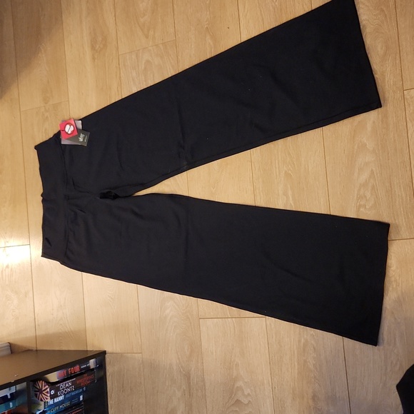 Silver Icing Wide Leg Yoga Pants Sz M - Picture 4 of 6